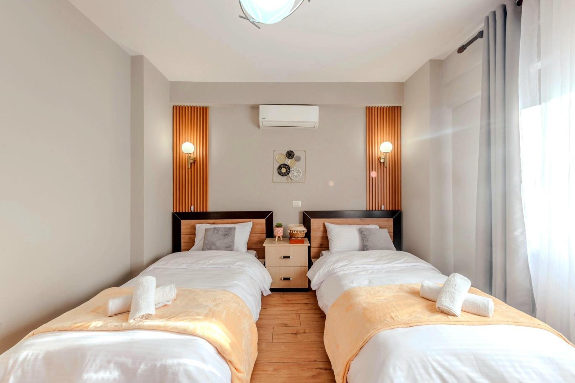 Sophie Waterfront Apartmán Durrës